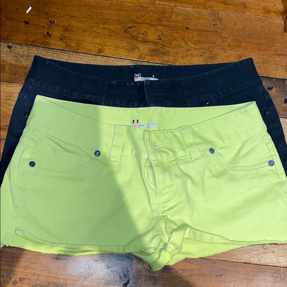 Under armor short  shorts 2 pairs